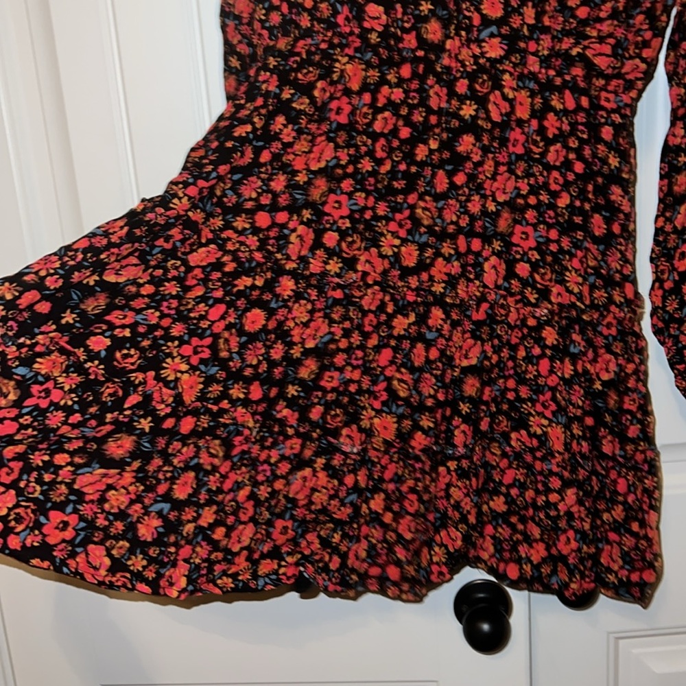NWT Floral dress - Picture 7 of 7